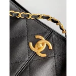 Black Quilted Chain Shoulder Bag