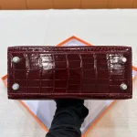 Crocodile-Kelly-Bordeaux