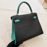 Kelly-Black-Green-Contrast