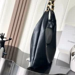 Lambskin-Chain-Hobo-Black
