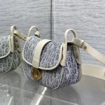 Oblique-Saddle-Bag-Blue