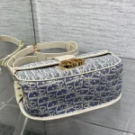 Oblique-Saddle-Bag-Blue