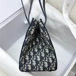Oblique-Shopping-Tote-Blue