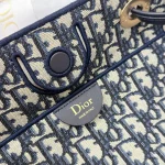 Oblique-Shopping-Tote-Blue