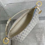 Oblique-Zip-Pouch-Blue