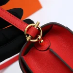 Roulis-Red
