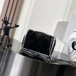 Sequin-Flap-Black-White
