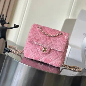 Sequin-Mini-Flap-Rose
