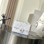 Sequin-Mini-Flap-White-Silver