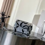 Sequin-Stripe-Flap-Blue-Silver