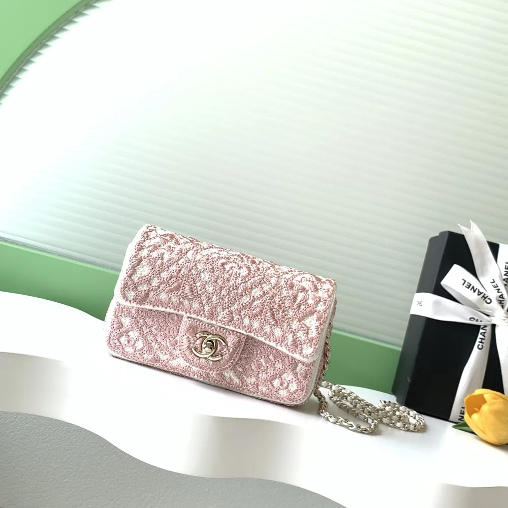 Tweed-Mini-Flap-Pink