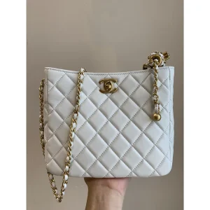 White Quilted Chain Shoulder Bag